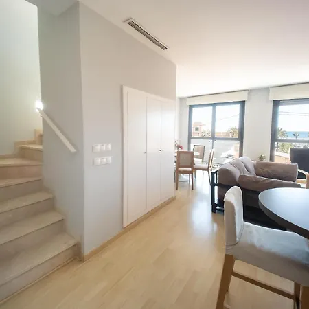Beach 1 Apartment
